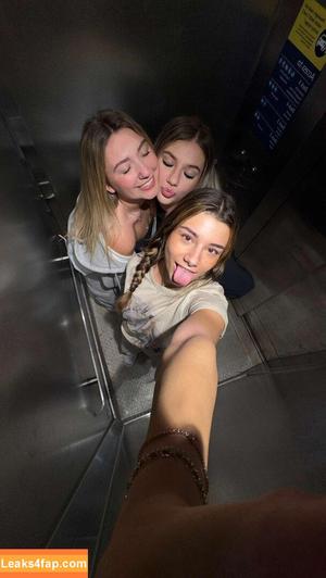 Mikayla Campinos photo #0873