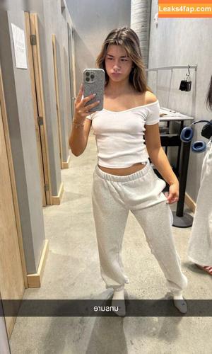 Mikayla Campinos photo #0884