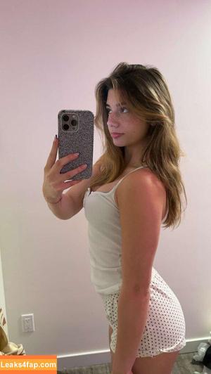 Mikayla Campinos photo #0906