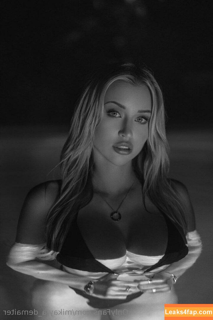 mikayladvip / mikaylademaiter слитое фото фото #2314