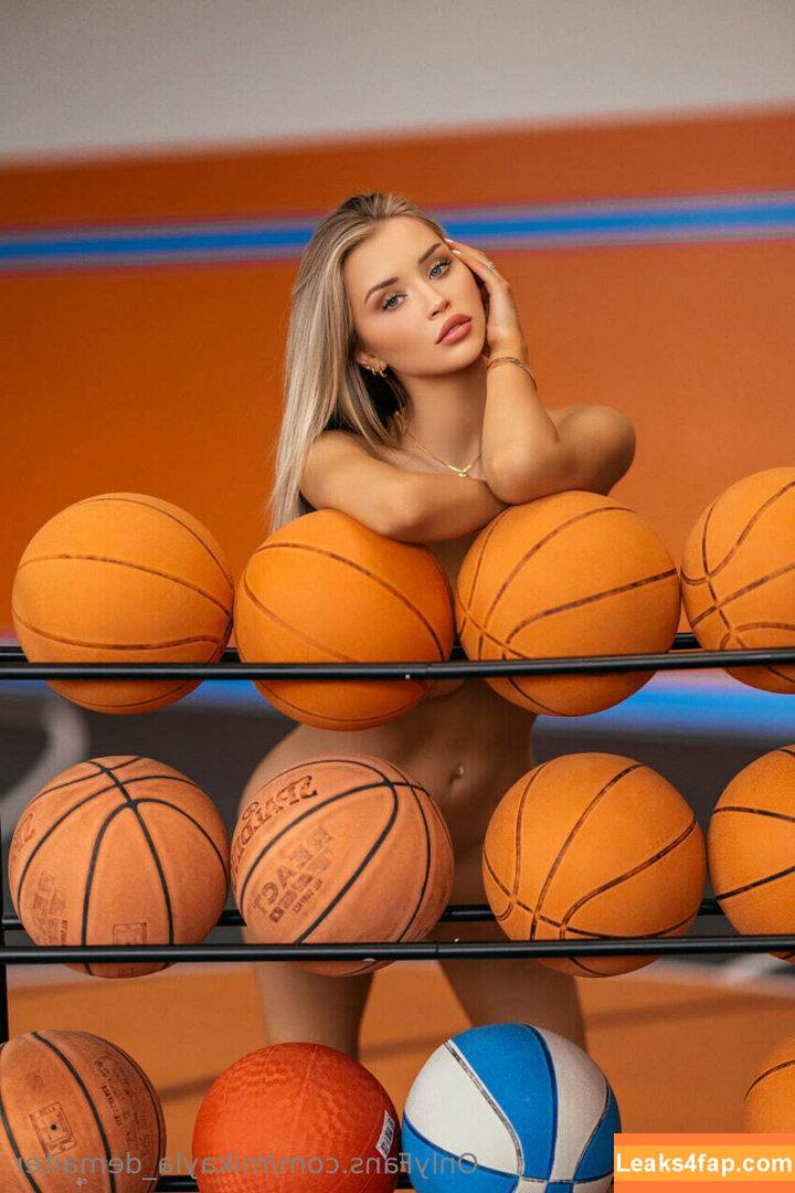 mikayladvip / mikaylademaiter слитое фото фото #2677