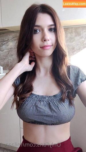 Mila Azul photo #2091