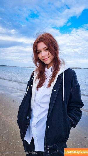 Mila Azul photo #2407