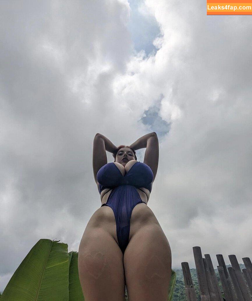 Milada Moore / milada.moore / milada_moore / miladamoore leaked photo photo #0554