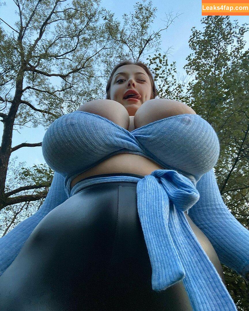 Milada Moore / milada.moore / milada_moore / miladamoore leaked photo photo #0641