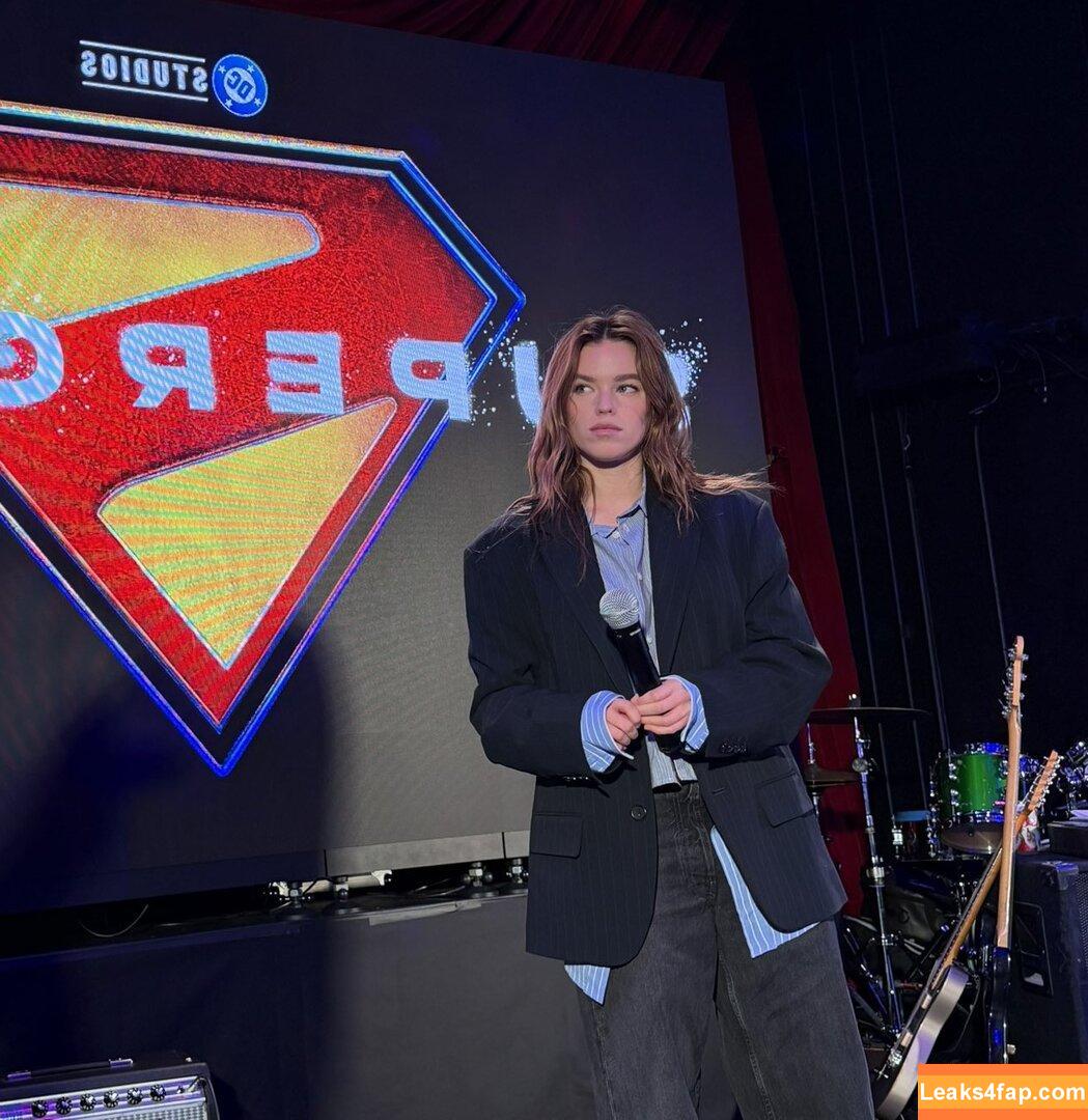 Milly Alcock / https: / millyalcock / millyalcockactres слитое фото фото #0057