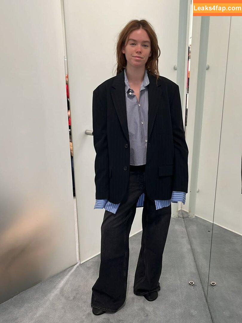 Milly Alcock / https: / millyalcock / millyalcockactres leaked photo photo #0095