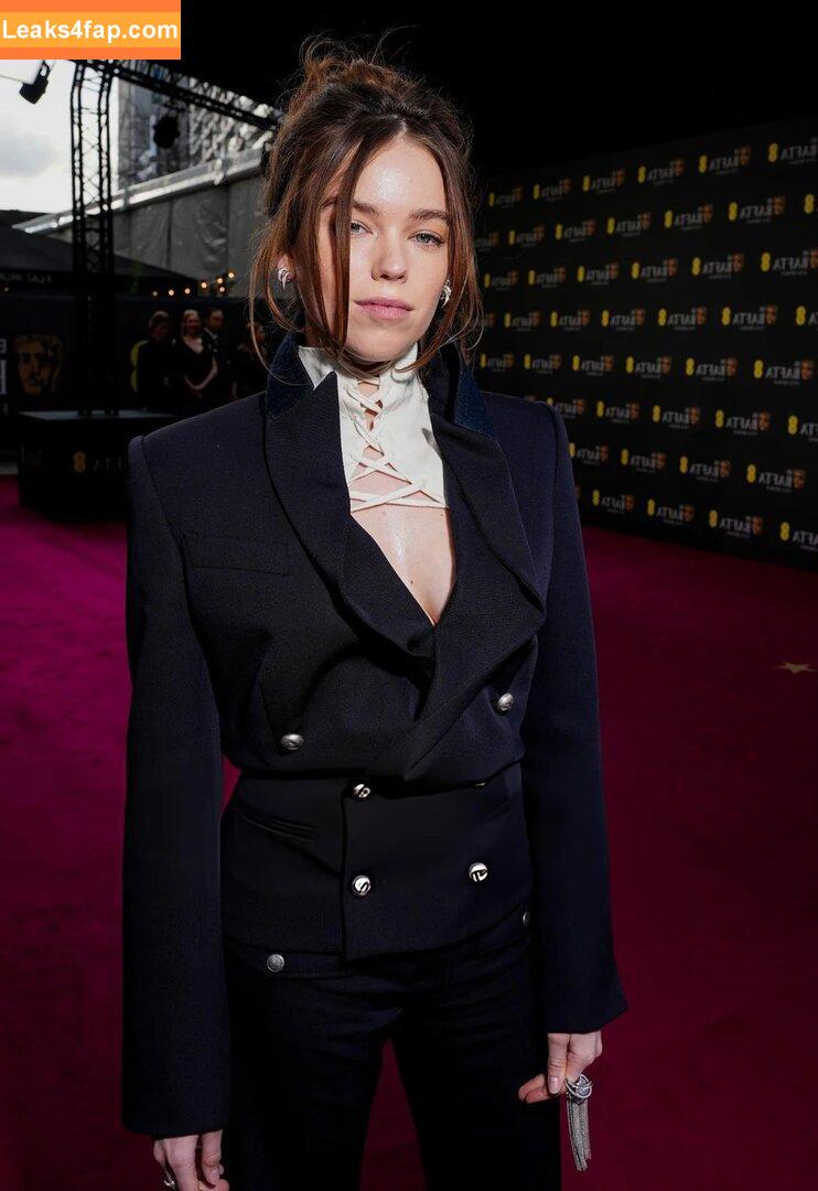 Milly Alcock / https: / millyalcock / millyalcockactres leaked photo photo #0126