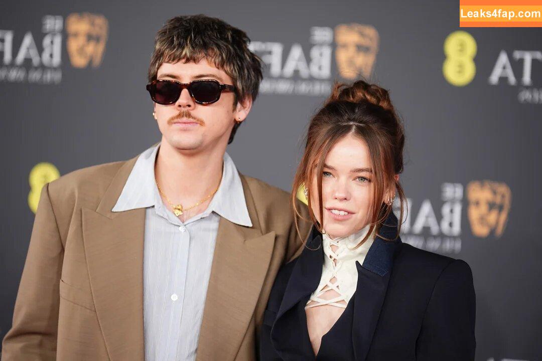 Milly Alcock / https: / millyalcock / millyalcockactres leaked photo photo #0131