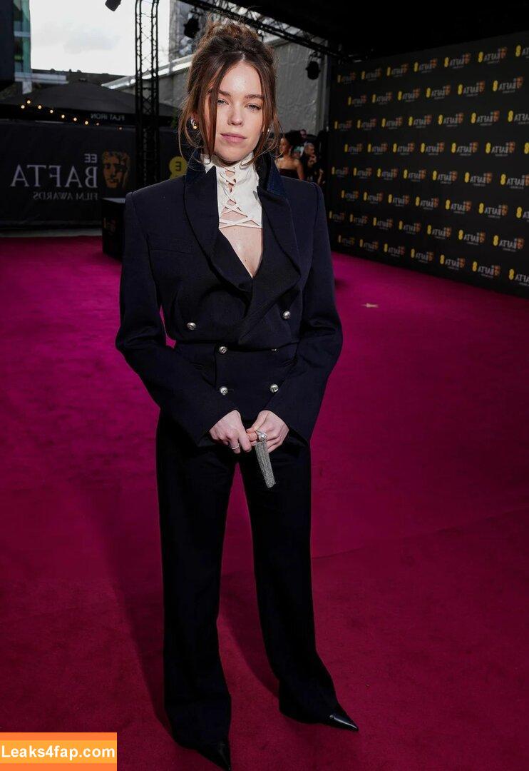 Milly Alcock / https: / millyalcock / millyalcockactres слитое фото фото #0142