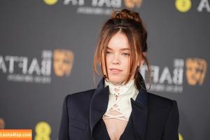 Milly Alcock photo #0143