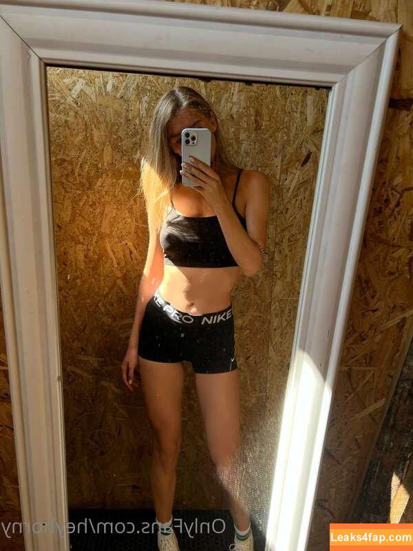 Mira / callipygianvip / heyhorny / https: / mira.004 leaked photo photo #0025