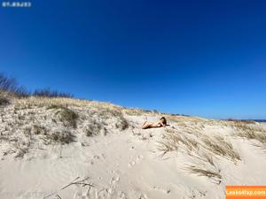 MischaGoesWild photo #0039