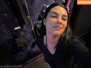 missmaikoxx photo #0004