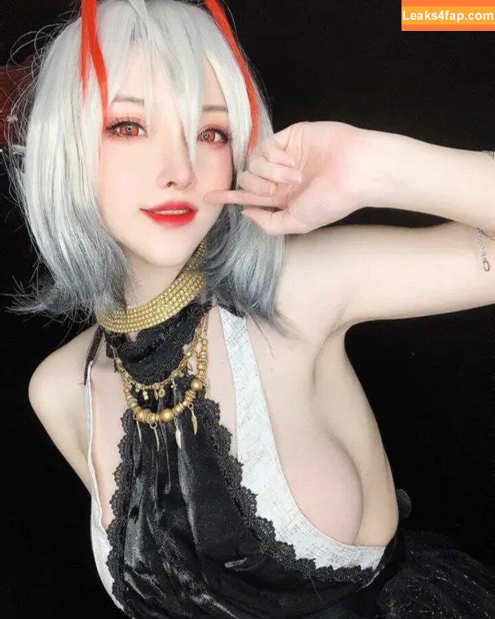 尊みを感じて桜井 / CherryS / angelia_lapin / user / yixiaoyangze / yixiaoyangzew слитое фото фото #0280