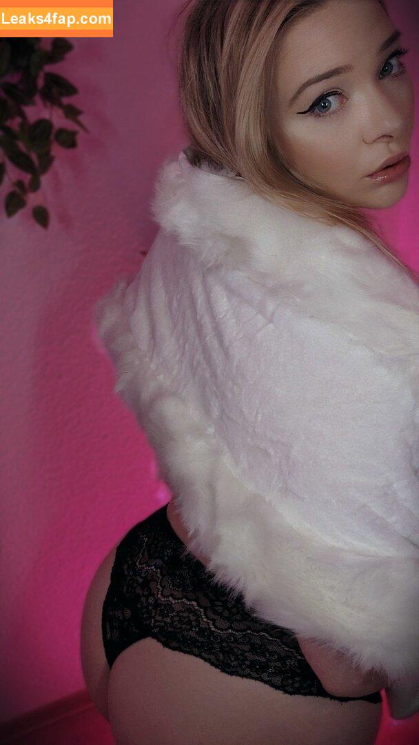 Neevi / Neevilicious / neevi.to leaked photo photo #0058
