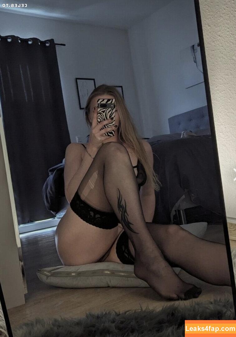 Neevi / Neevilicious / neevi.to leaked photo photo #0287