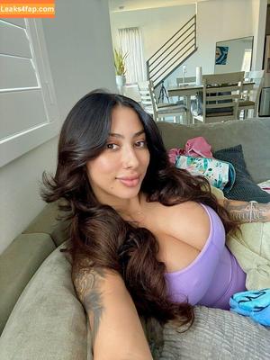 Nichole Pure photo #0019