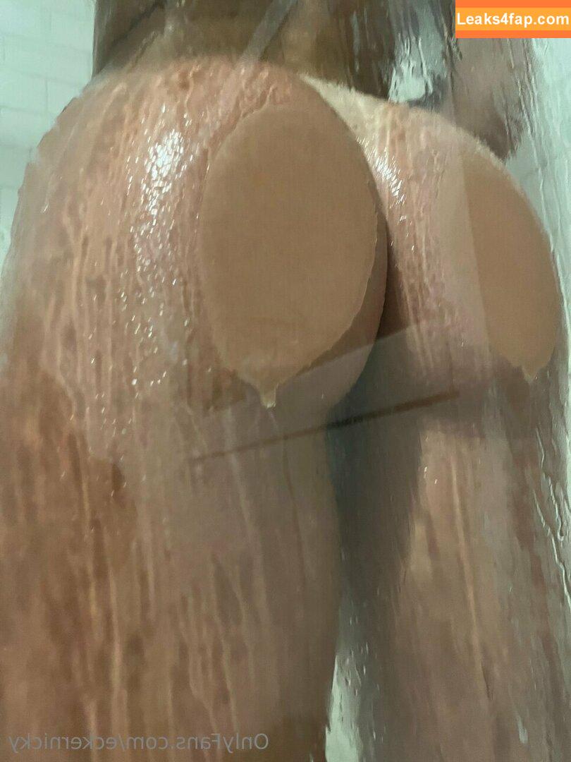 Nicole Ecker / eckernicky / nickyecker leaked photo photo #0009