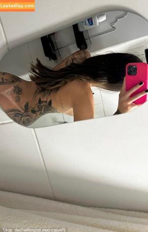 nikkiimelons photo #0006