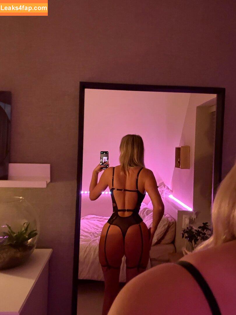 noa.mnk / Noa Maureen / user leaked photo photo #0002