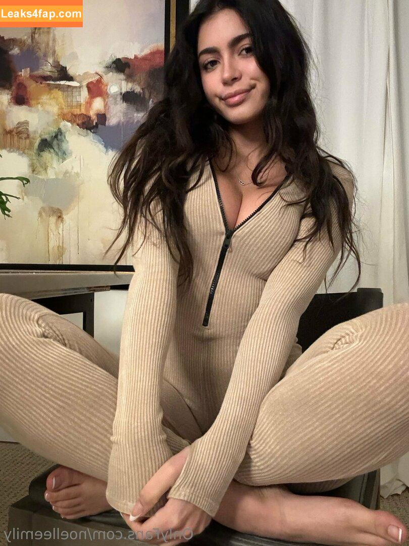 Noelle Emily / Emily Villafuerte / noelle_emily leaked photo photo #0057