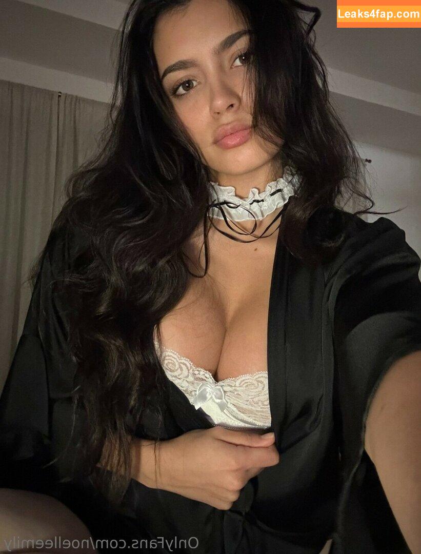 Noelle Emily / Emily Villafuerte / noelle_emily leaked photo photo #0118