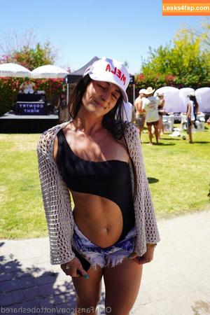 nottobeshared photo #0035