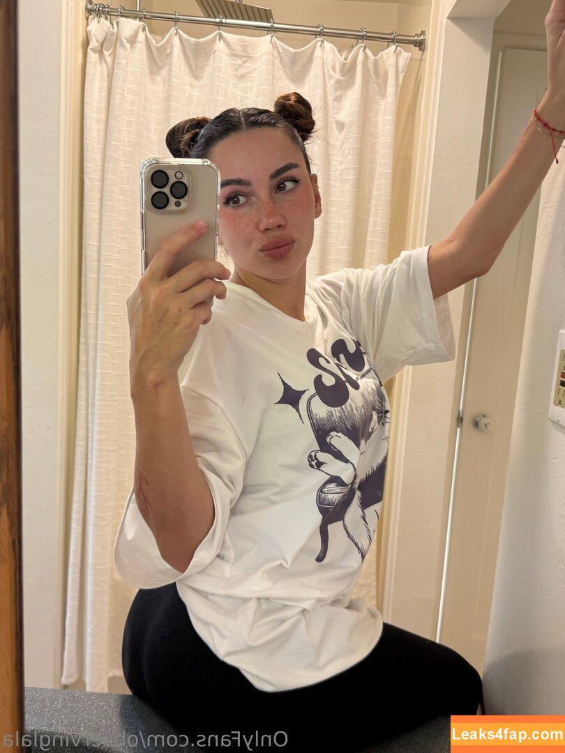 observinglala /  leaked photo photo #0104