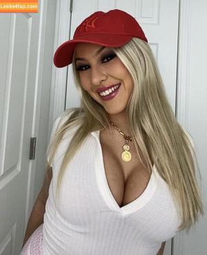 Olivia Anzivine фото #0028