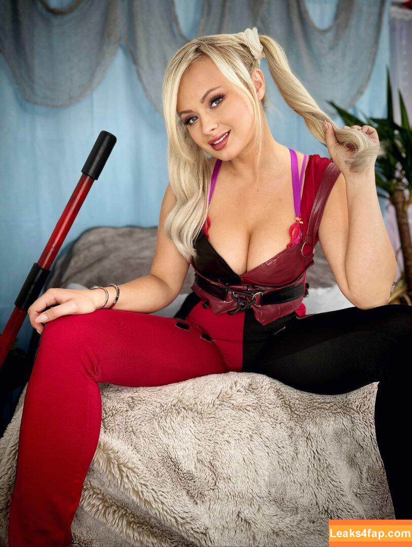 Peachyskye / https: / peachyskyeofficial leaked photo photo #0032