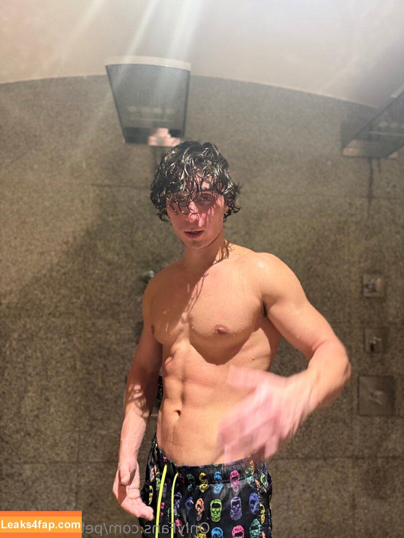 petervigilante /  leaked photo photo #0030
