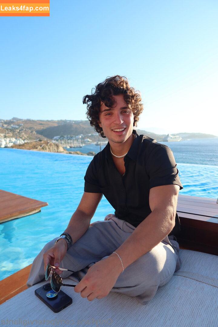 petervigilante /  leaked photo photo #0039