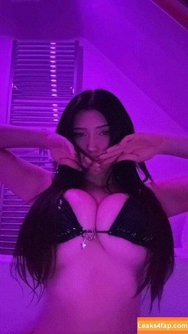 Powerpufgalz / layladream_ / urmumanddad2 leaked photo photo #0007