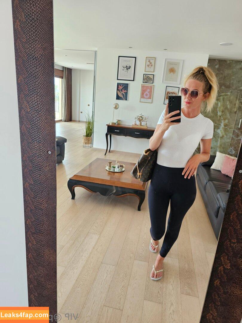 prettypolly / prettypollylegs leaked photo photo #0007