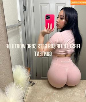 queentaylorr photo #0015