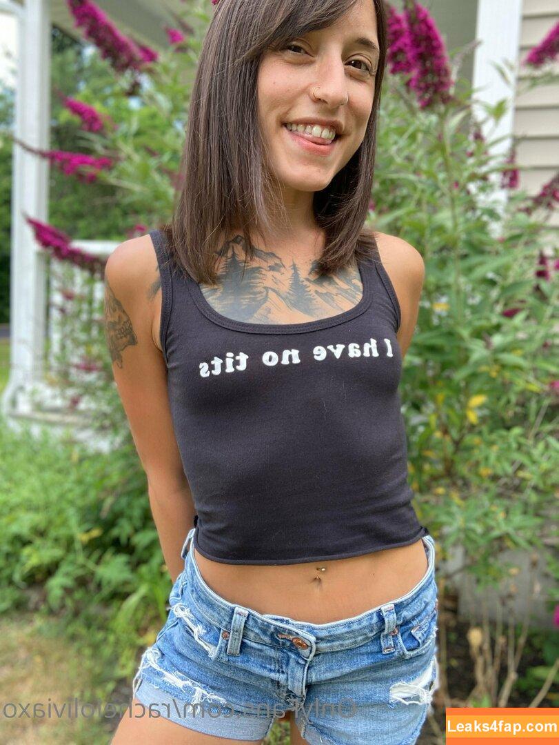 Rachel Olivia / outdoorswithrachel / rachel_goeswild leaked photo photo #0025