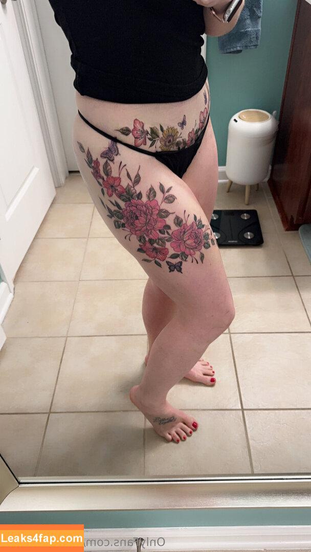 realhotwife4u /  leaked photo photo #0002