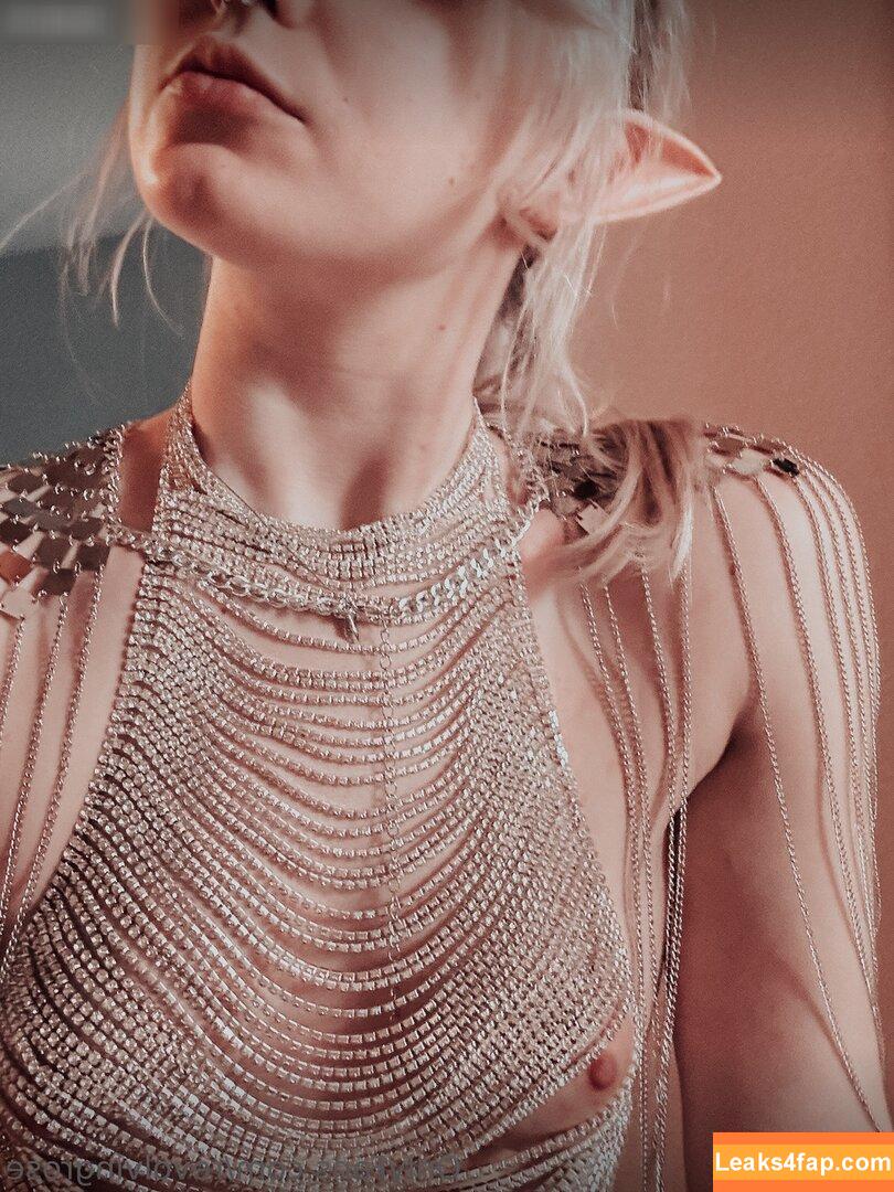 RevolvingRose / RevolvingRosee / revolving_rose leaked photo photo #0273