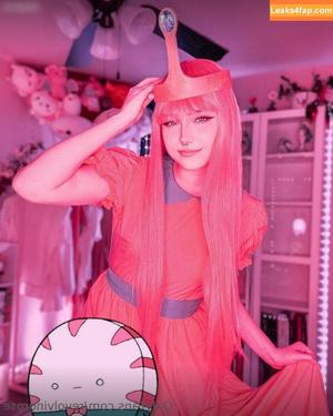 RevolvingRose photo #0332