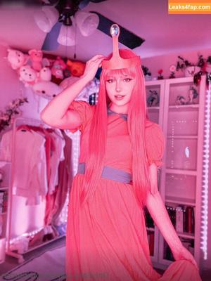 RevolvingRose photo #0335