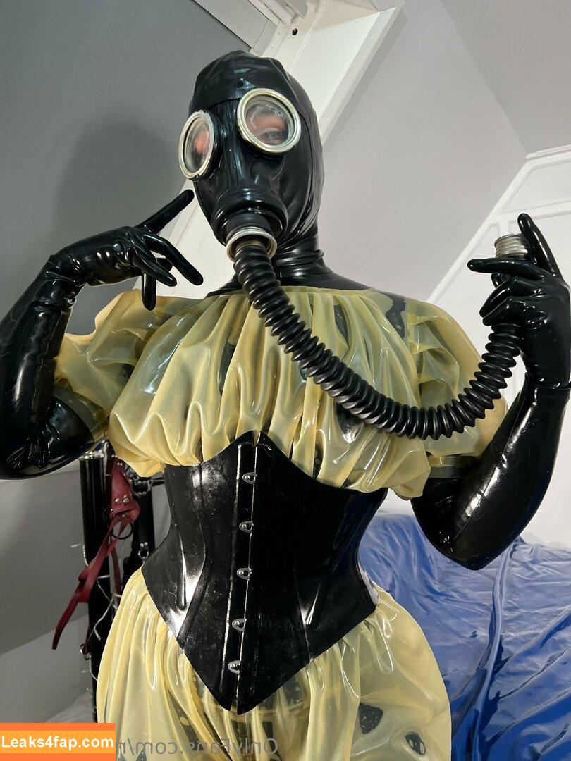 rubberemily /  leaked photo photo #0019