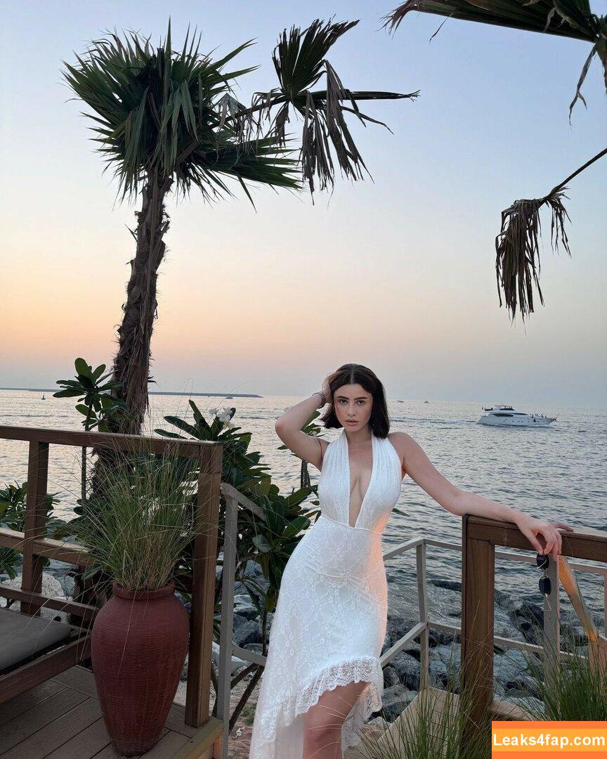 Salma Bennani / s.bennani111 leaked photo photo #0026