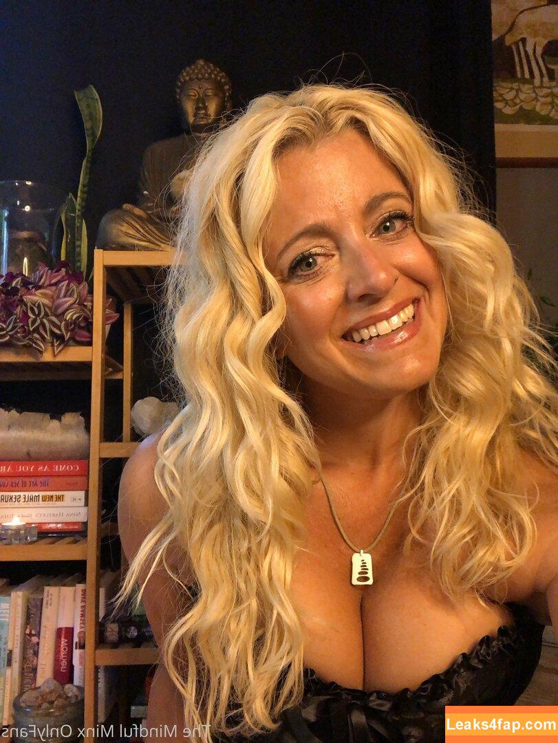 Sarah Valentine / the_mindful_minx / themindfulminx leaked photo photo #0099