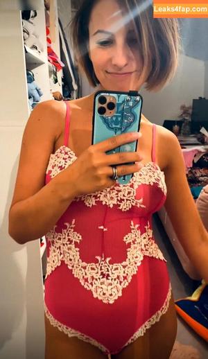 Saturdaywife photo #0022