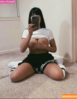 savysummer photo #0002