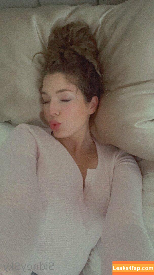 Sidney Sky / sidneyraz / sidneysky / sidneyysky leaked photo photo #0012