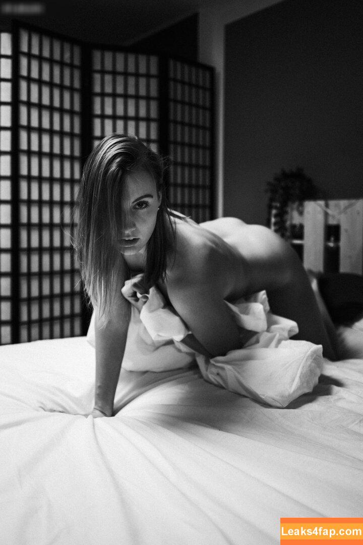 _sidneyann_ / sidinthesun / sydneyanne leaked photo photo #0058