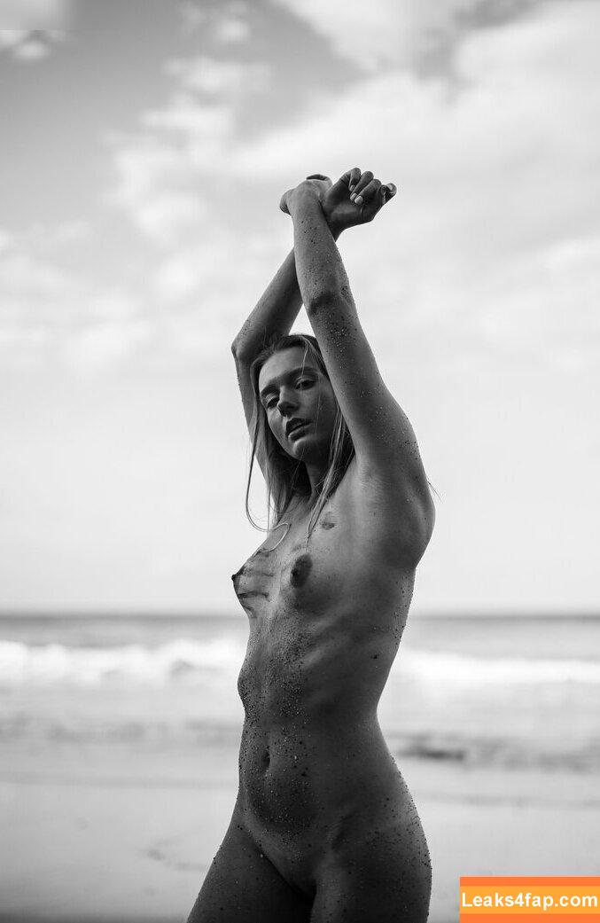 _sidneyann_ / sidinthesun / sydneyanne leaked photo photo #0066