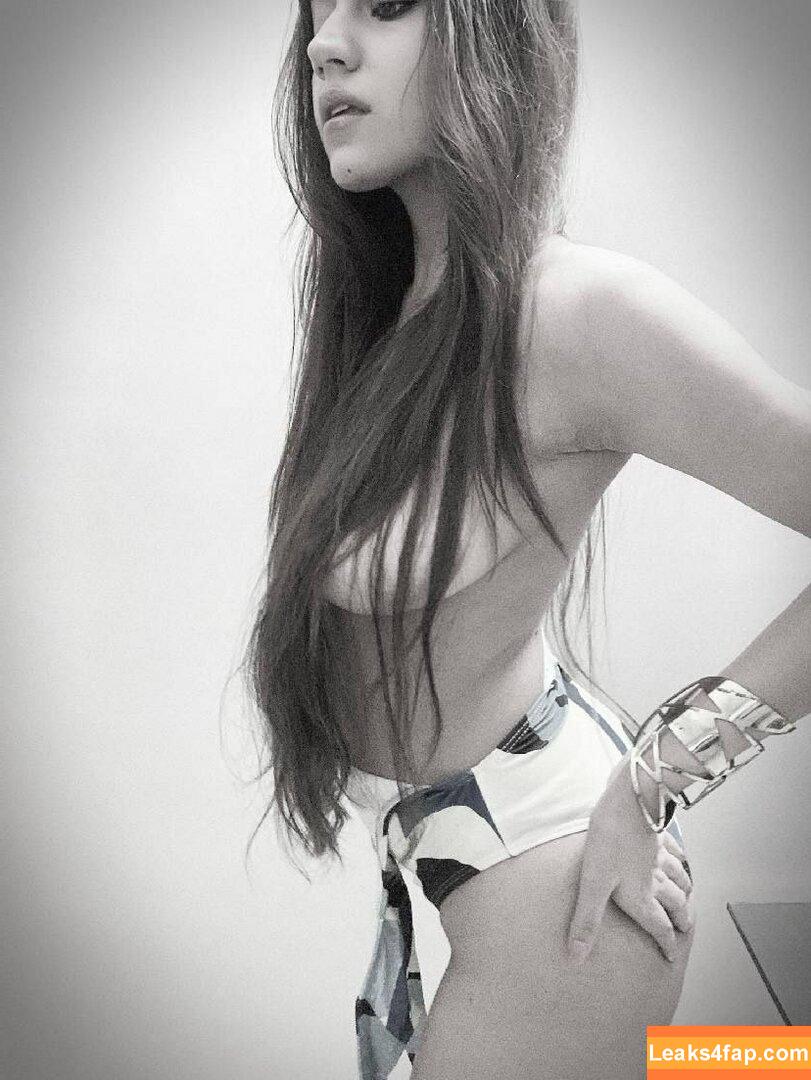 Simran Kaur / symrann.k leaked photo photo #0023